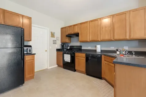 262 St Josephs Way Yorkville IL 60560
