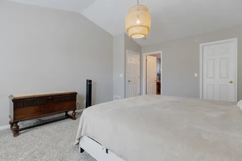 262 St Josephs Way Yorkville IL 60560