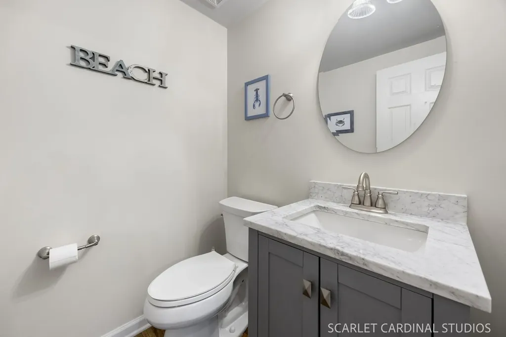 152 Tanglewood Drive Glen Ellyn IL 60137