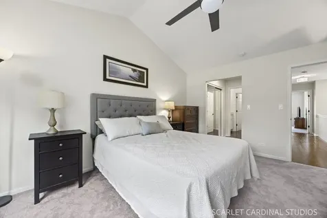 152 Tanglewood Drive Glen Ellyn IL 60137