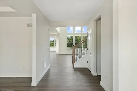 6285 Lee Court Lisle IL 60532