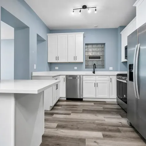 7005 South Eberhart Avenue Chicago IL 60637
