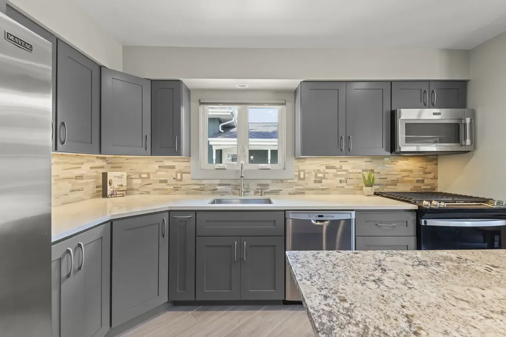 4401 Florence Avenue Downers Grove IL 60515