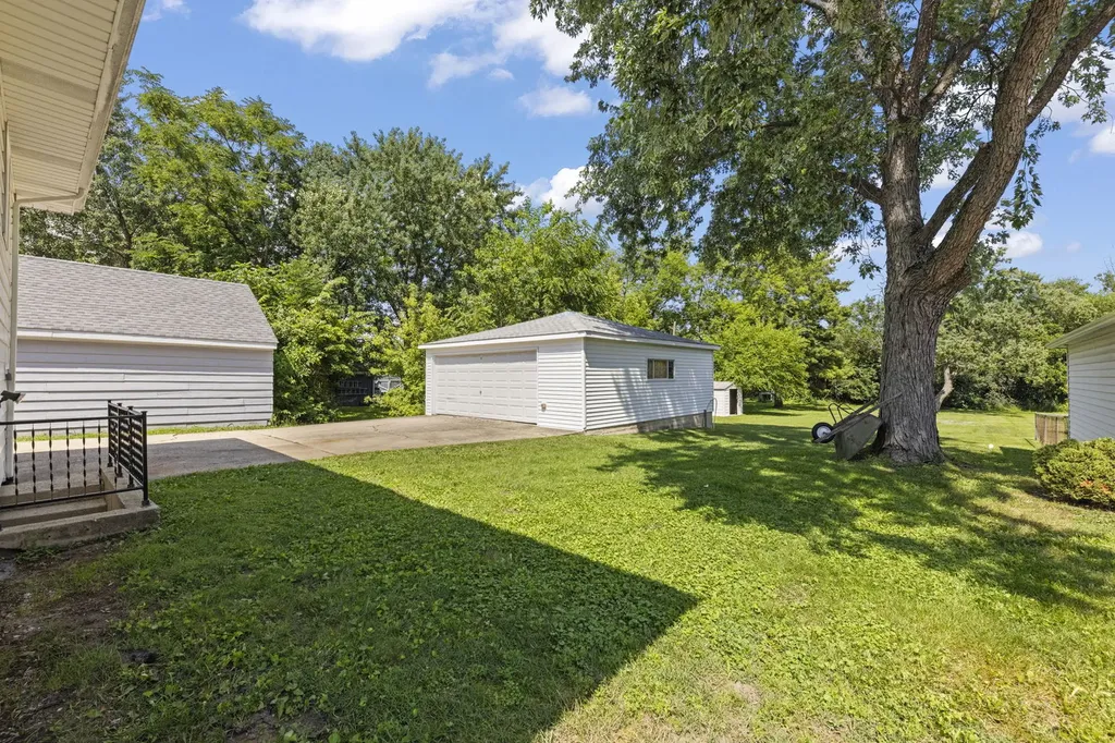 4401 Florence Avenue Downers Grove IL 60515