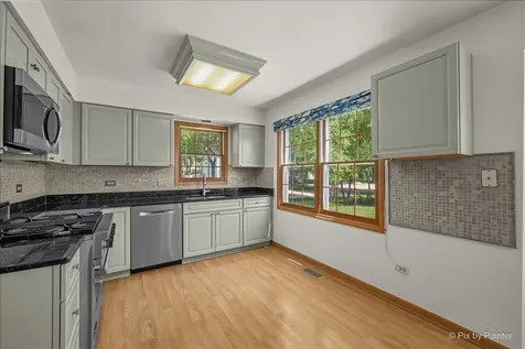 221 Foxmoor Road Fox River Grove IL 60021