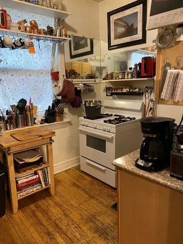 640 West Roscoe Street Chicago IL 60613