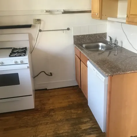 640 West Roscoe Street Chicago IL 60613