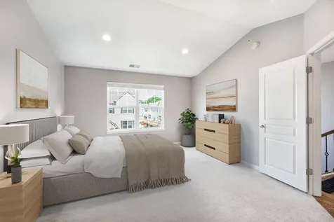 1254 Evergreen Avenue Des Plaines IL 60016