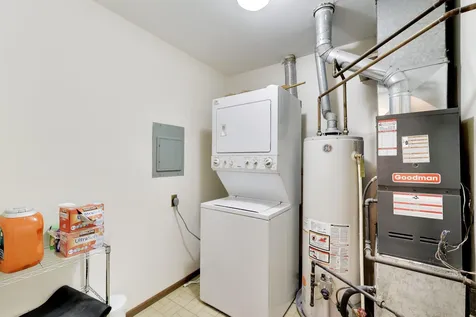 5602 Tinder Drive Rolling Meadows IL 60008