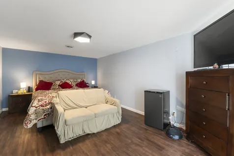 12617 Ventura Boulevard Machesney Park IL 61115