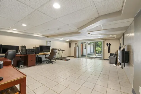 12617 Ventura Boulevard Machesney Park IL 61115