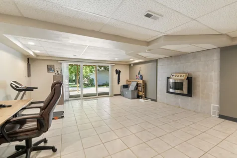 12617 Ventura Boulevard Machesney Park IL 61115