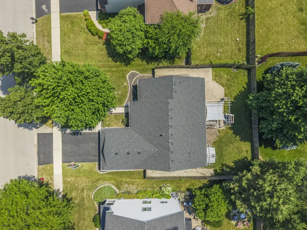 1969 Conway Lane Aurora IL 60503