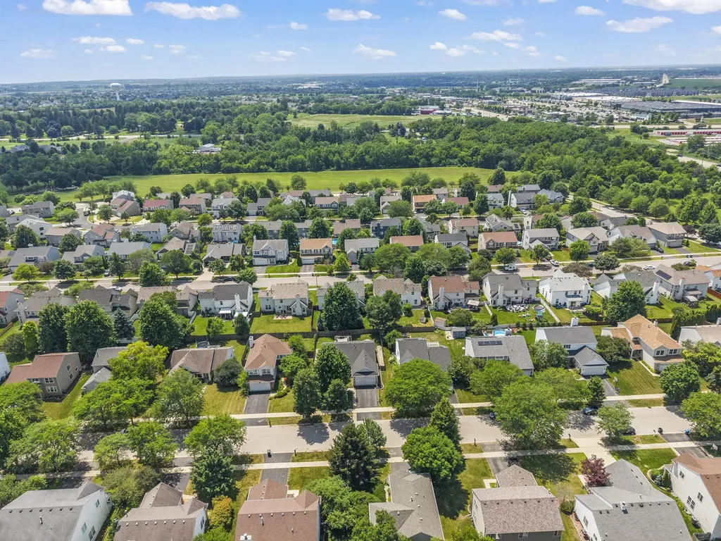 1969 Conway Lane Aurora IL 60503