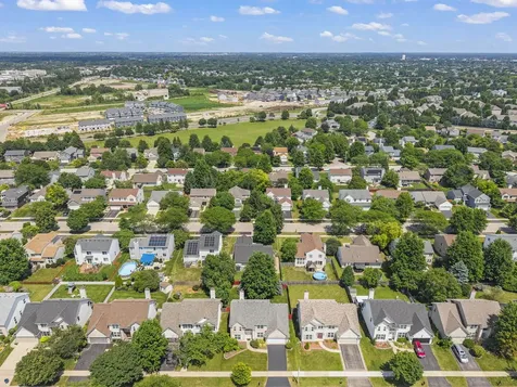 1969 Conway Lane Aurora IL 60503