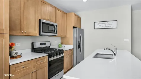 1237 Gillespie Lane Yorkville IL 60560