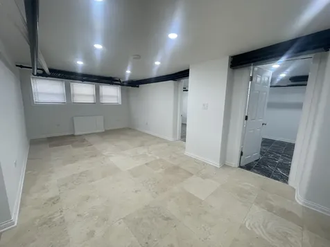 2748 North Austin Avenue Chicago IL 60639