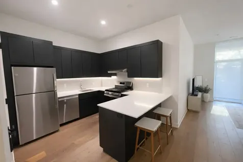 4513 North Clark Street Chicago IL 60640