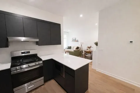 4513 North Clark Street Chicago IL 60640
