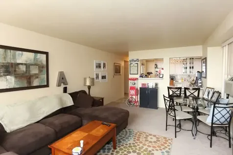 3950 North Lake Shore Drive Chicago IL 60613