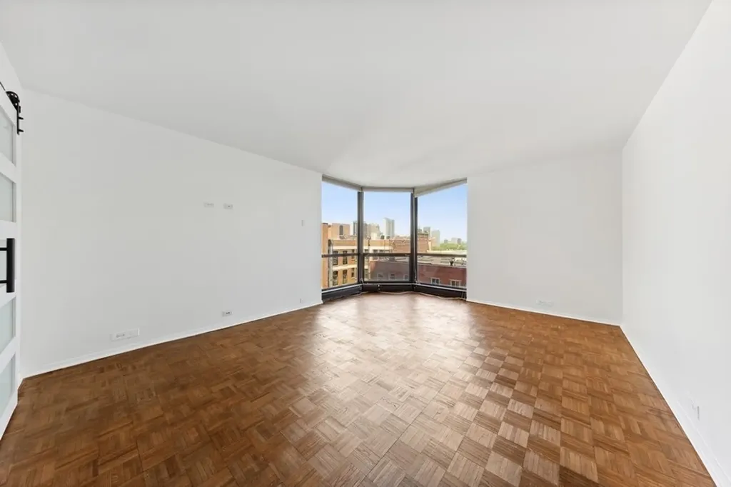 990 North Lake Shore Drive Chicago IL 60611