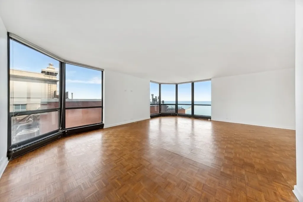 990 North Lake Shore Drive Chicago IL 60611
