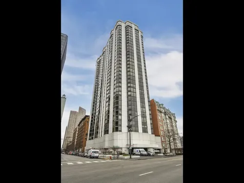 990 North Lake Shore Drive Chicago IL 60611