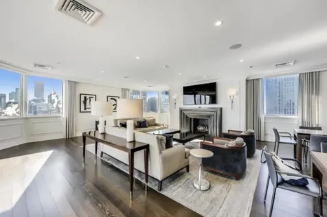 990 North Lake Shore Drive Chicago IL 60611