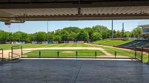 2225 Waters Edge Drive Schaumburg IL 60173