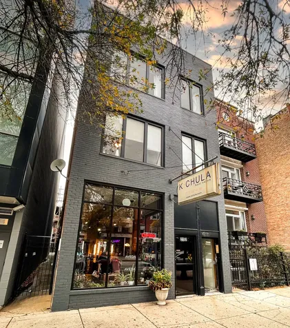 2152 West Division Street Chicago IL 60622