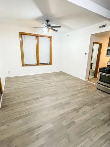 2152 West Division Street Chicago IL 60622