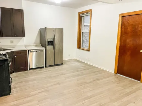 2152 West Division Street Chicago IL 60622