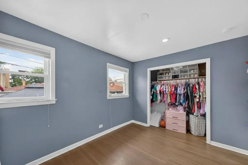 1734 North Karlov Avenue Chicago IL 60639