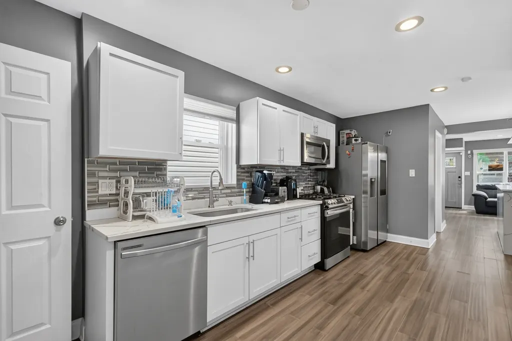 1734 North Karlov Avenue Chicago IL 60639