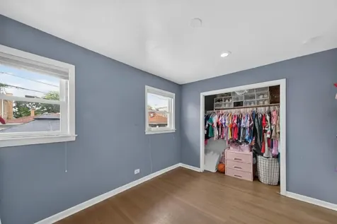 1734 North Karlov Avenue Chicago IL 60639