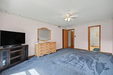 4706 Mikasa Court Joliet IL 60431
