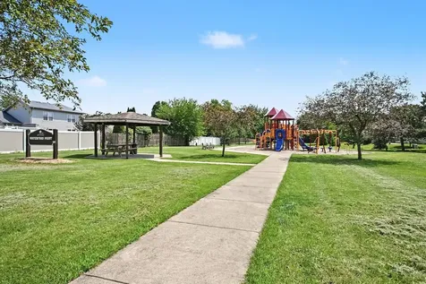 4706 Mikasa Court Joliet IL 60431