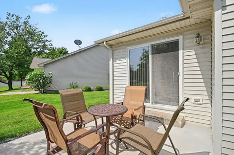 4706 Mikasa Court Joliet IL 60431