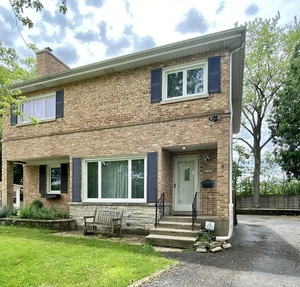 2145 Cedar Court Glenview IL 60025