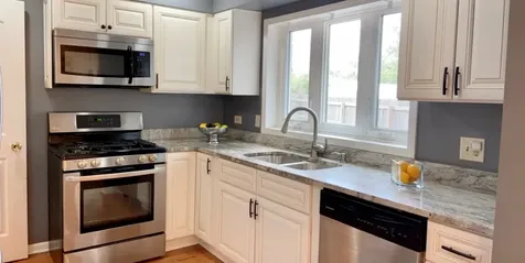 2145 Cedar Court Glenview IL 60025