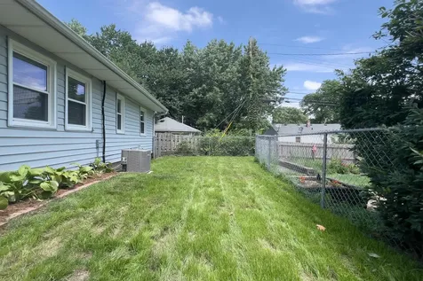 4 Woodruff Drive Bloomington IL 61701