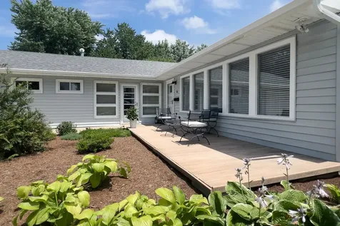 4 Woodruff Drive Bloomington IL 61701