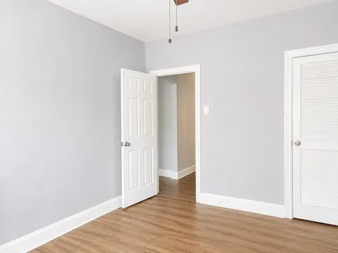 5135 South Kenwood Avenue Chicago IL 60615