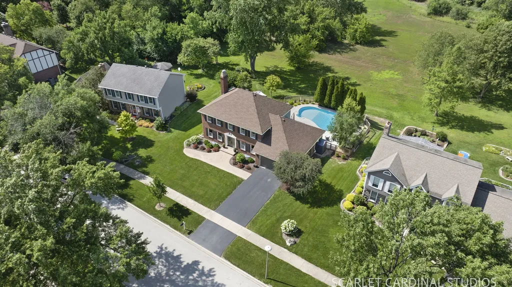 25W184 Setauket Avenue Naperville IL 60540