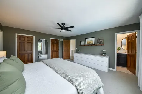 25W184 Setauket Avenue Naperville IL 60540