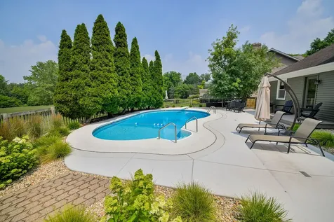 25W184 Setauket Avenue Naperville IL 60540