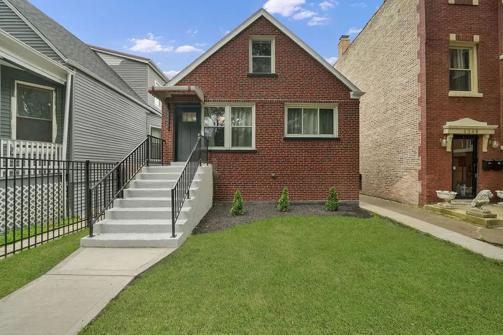 6345 South Honore Street Chicago IL 60636
