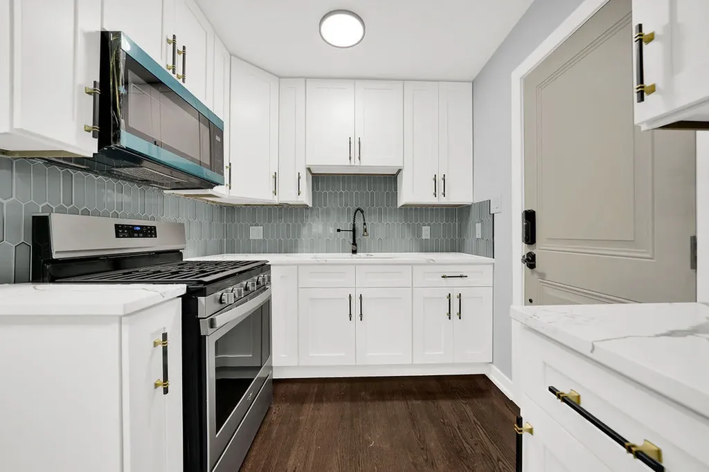 6345 South Honore Street Chicago IL 60636
