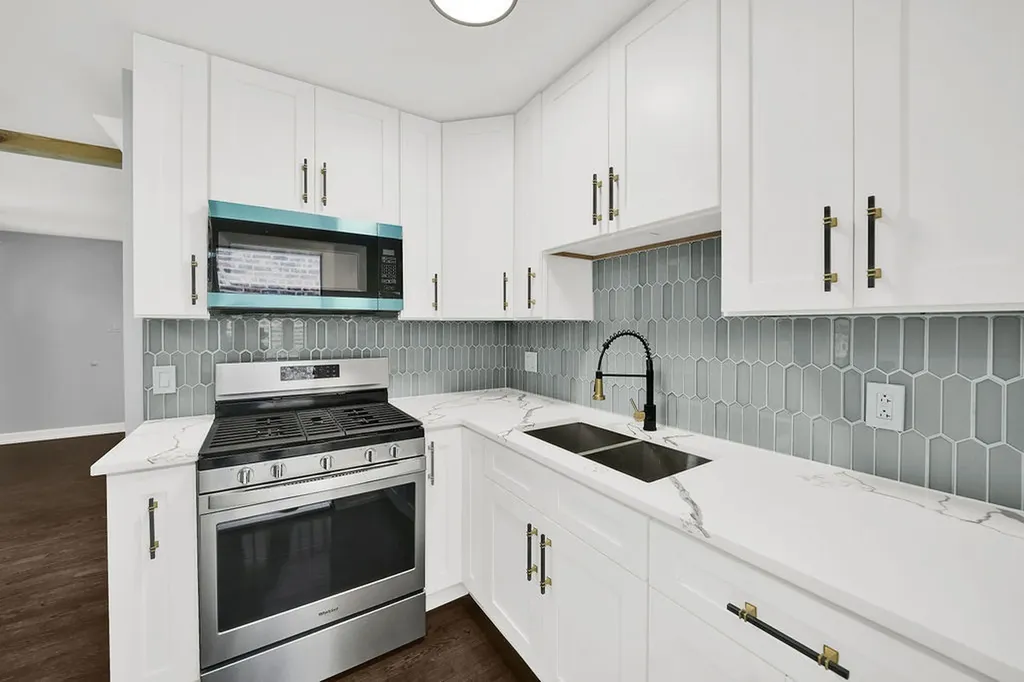 6345 South Honore Street Chicago IL 60636