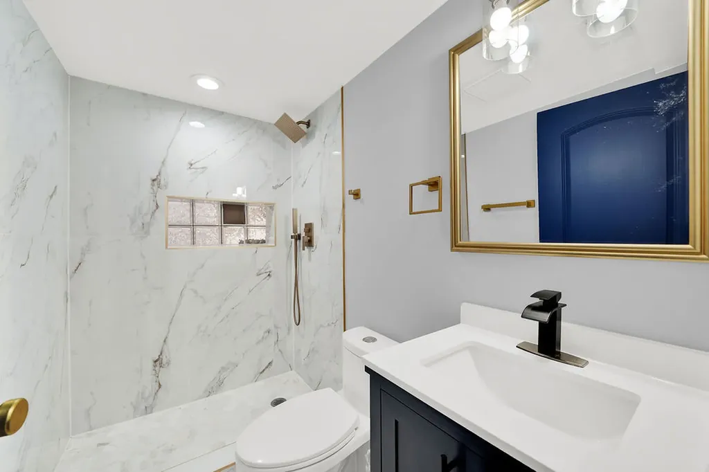 6345 South Honore Street Chicago IL 60636